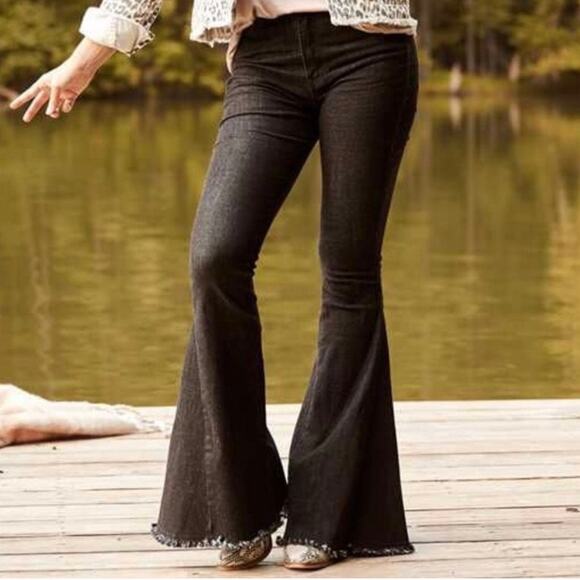 ALTAR'D STATE | Worn Raw Hem Black Wide Flare Denim Stretch Jeans | 32, 14, XL - Picture 1 of 10